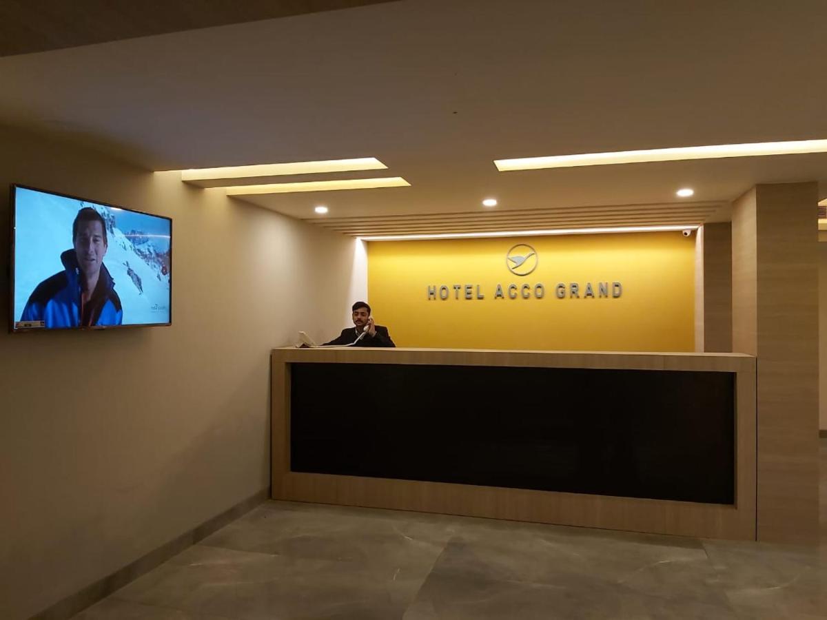 Acco Grand Hotel Лакхнау Экстерьер фото